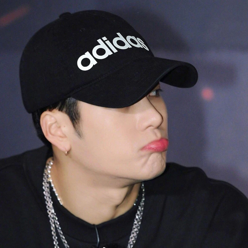 adidas/阿迪达斯潮流优质男女同款时尚百搭遮阳透气鸭舌帽DM6178