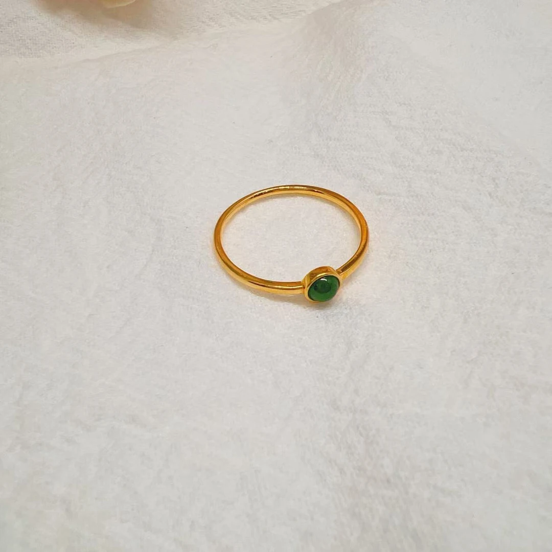 翡翠戒指时尚经典款