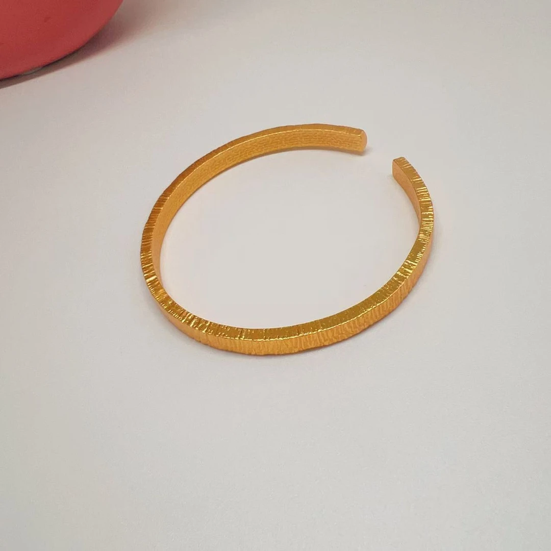 锤纹开口手镯＋专柜首饰盒