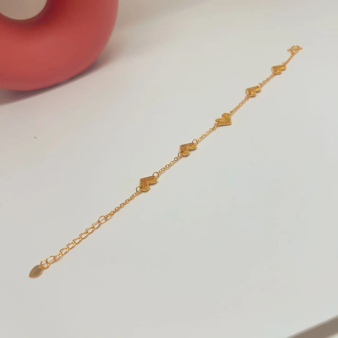 爱心手链＋专柜首饰盒