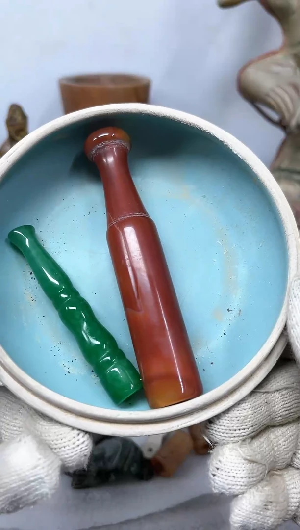 【闪购商品】密胺摆件如图