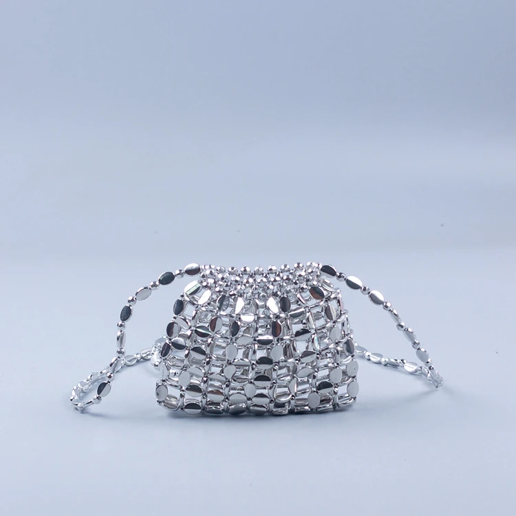 新款银色迷你饺子包手工编织串珠高级感百搭链条单肩斜跨包包