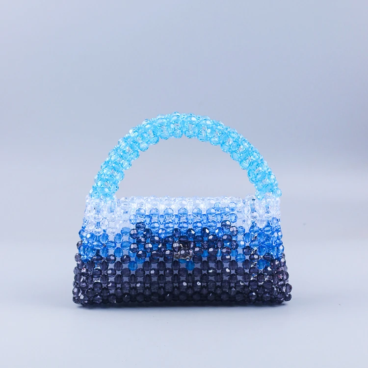 新款法式宴会小众设计高级轻奢感渐变串珠手工编织亚克力手提包包