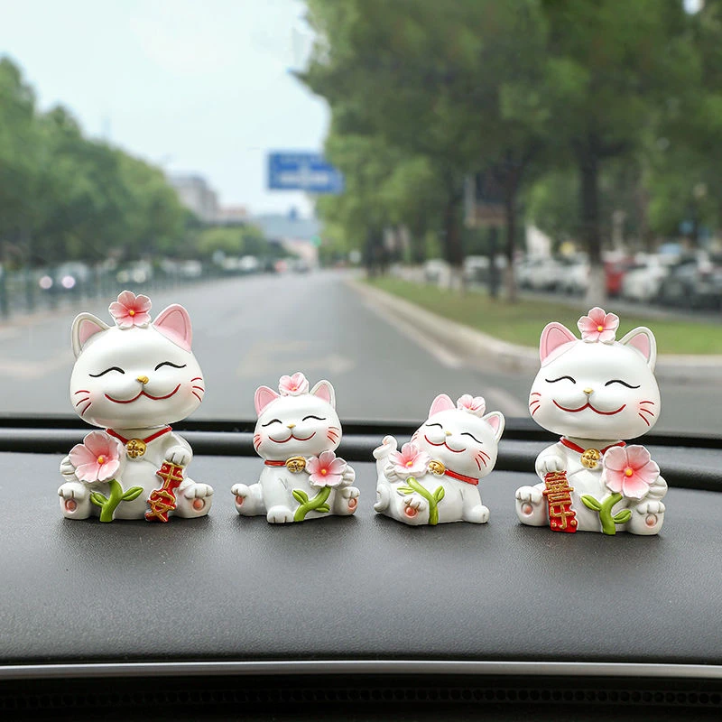 招财猫车载摇头汽车车内摆件家居客厅办公室桌面吉祥物装饰品摆设