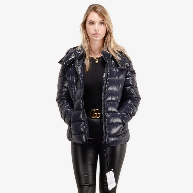 全新未使用 MONCLER 【大贸 专柜价18000元】女士羽绒服68950 742