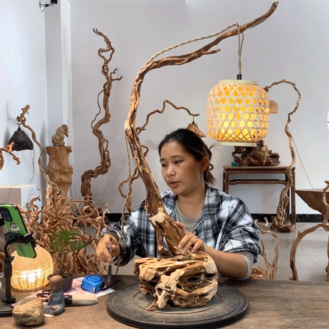 核桃木/黑胡桃（胡桃木）彭*老
