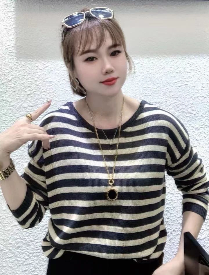 (柳子)221条纹针织衫女新款内搭宽松毛衣露锁骨上衣