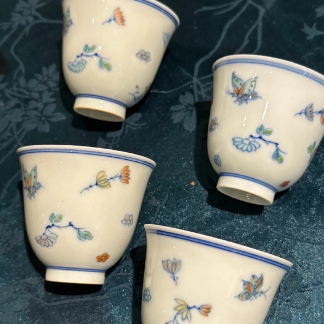 景德镇斗彩花蝶主人杯