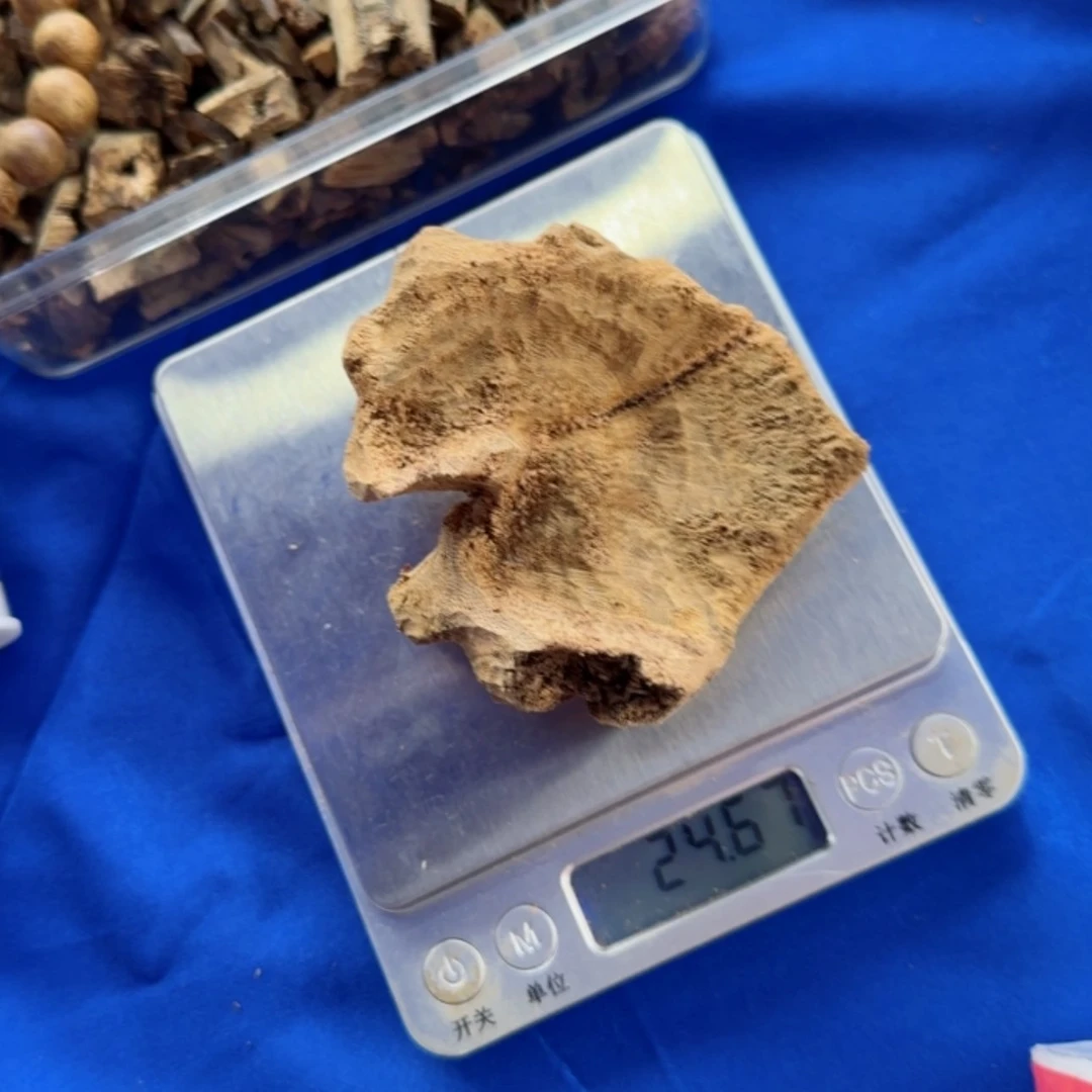 【闪购商品】沉香摆件沉香红土棋24克➕