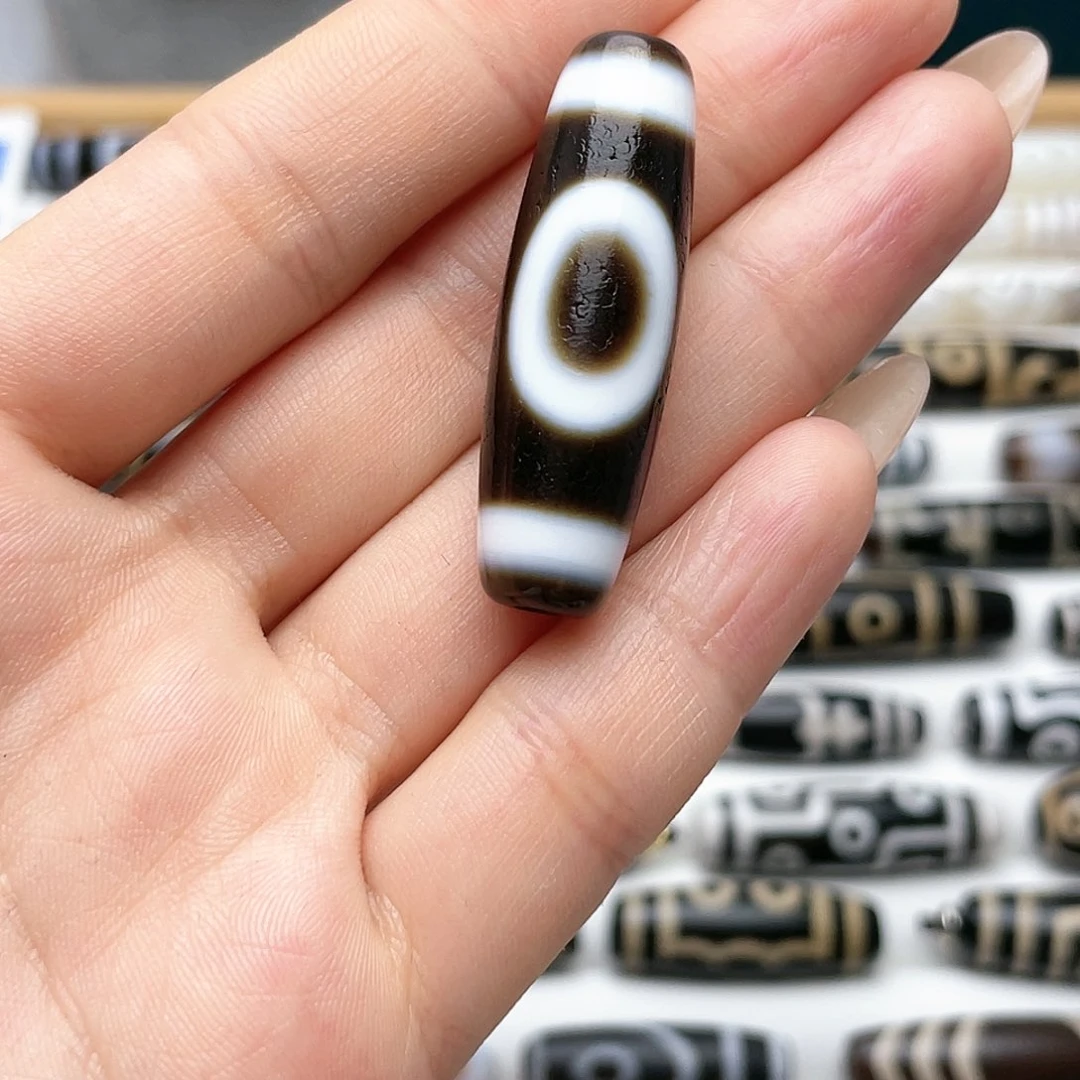 玛瑙/玉髓颈饰未镶嵌小***酒