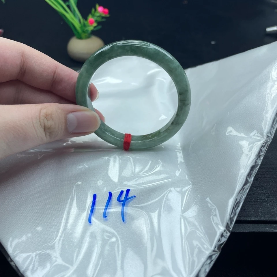 天然缅甸翡翠A货手镯114