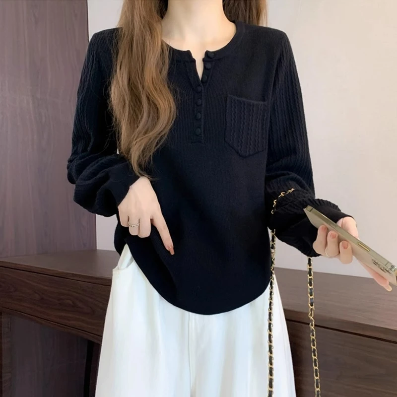 大码V领长袖针织衫女新款设计感时尚百搭大版宽松显瘦打底上衣