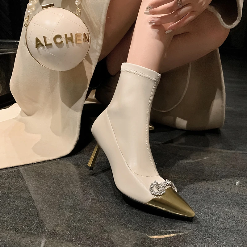 手工高定现货真皮法式轻奢水钻弹力靴尖头细跟高跟短靴春秋单靴瘦