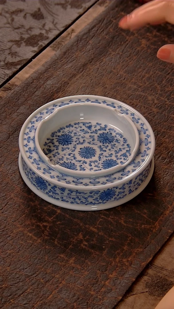 【闪购商品】杯聚澜堂点工缠枝莲雪茄缸