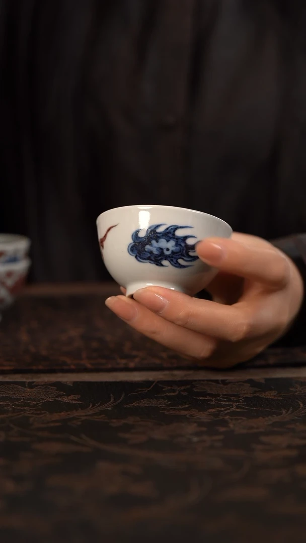 【闪购商品】杯活动价ZMCH青红火焰纹小鸡心杯