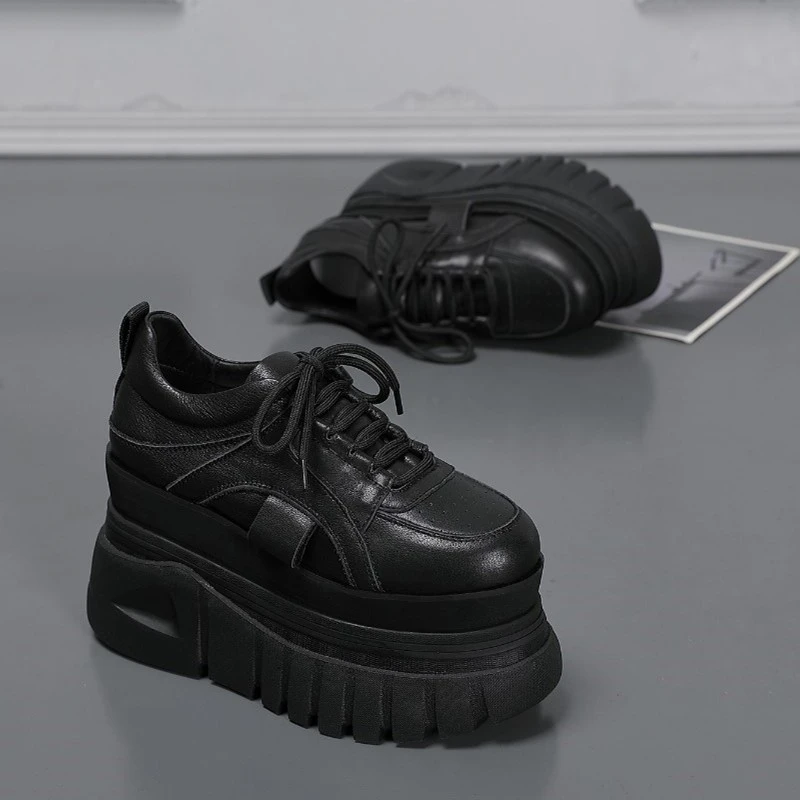 欧洲站增高单鞋女2025新款百搭真皮厚底12厘米松糕鞋休闲老爹鞋潮