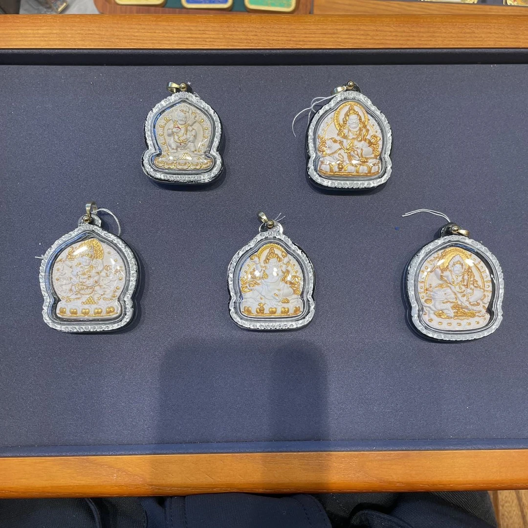【佳哥严选】 J75583-唐卡立体吊坠（五路cc）-51*41mm-59*48mm