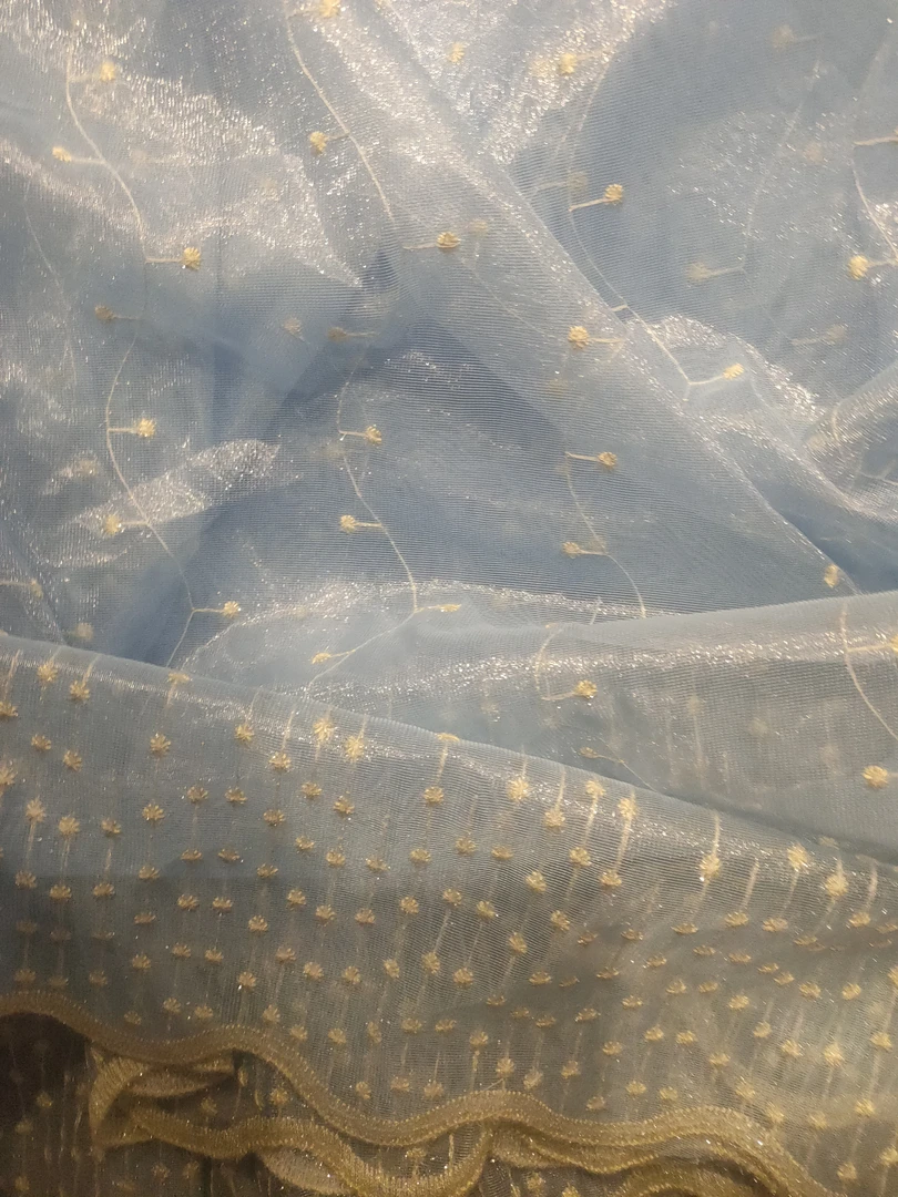 1474蓝色纱帘宽4.98米高2.67米钩单