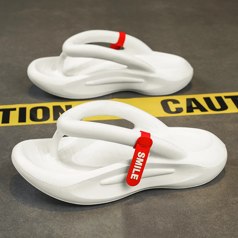 潮牌高端男鞋新款人字拖男休闲夏季耐磨男士外穿拖凉网红夹脚拖鞋