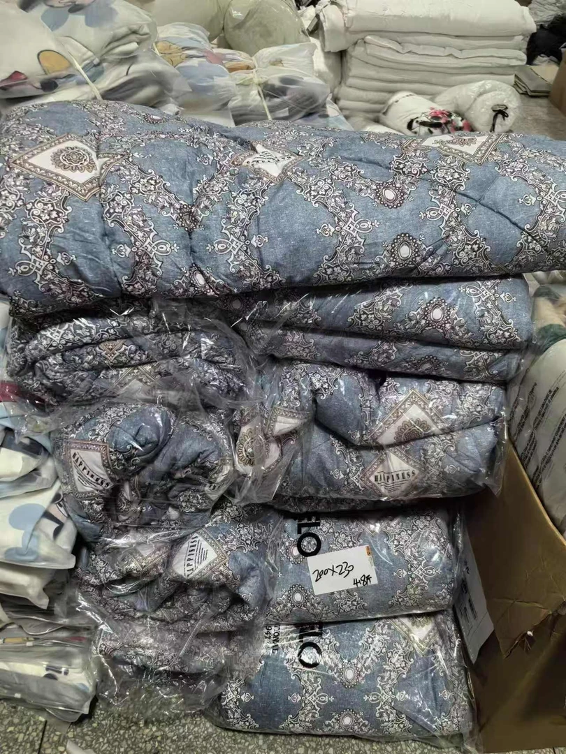 《厚广家》3楼200×230蓝色超软羽丝绒被子 发1张4.8斤微瑕疵