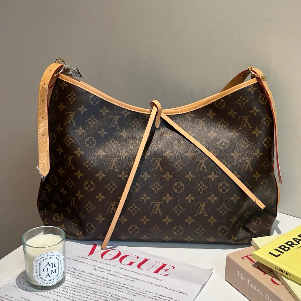 全新未使用 LouisVuitton/路易威登 carryall 中号经典老花单肩包