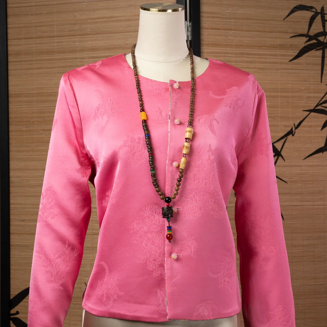 新中式女装（两面穿）艳红色花色暗纹