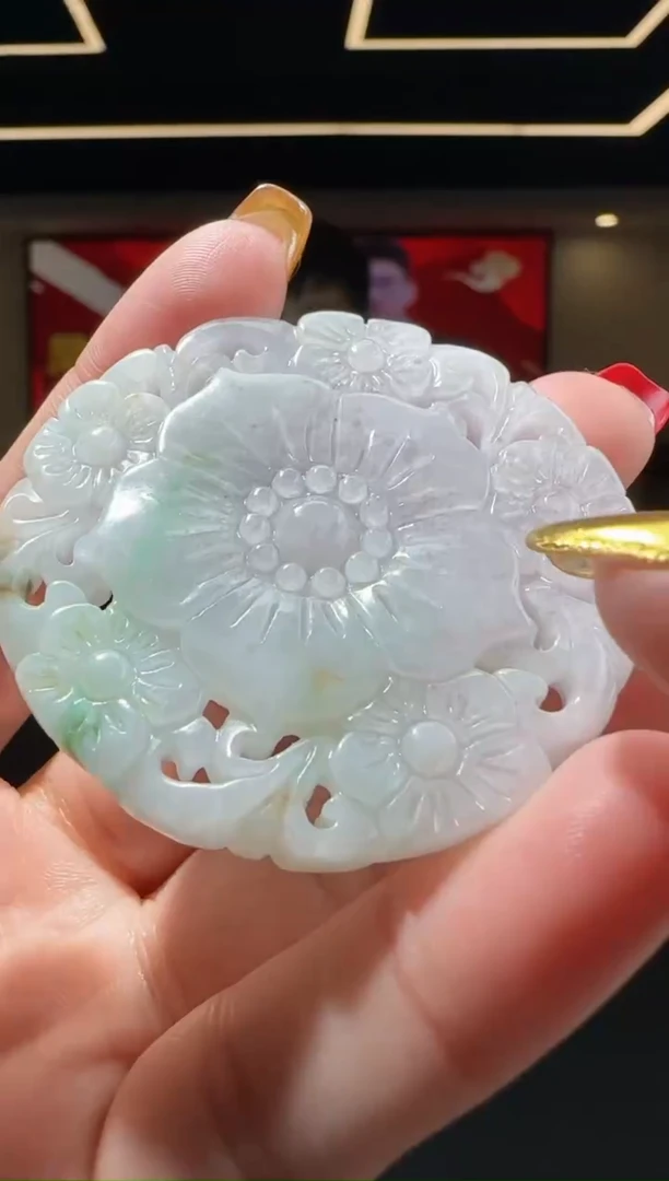 【闪购商品】翡翠吊坠(不含链)未镶嵌GG@@JDDFH00009