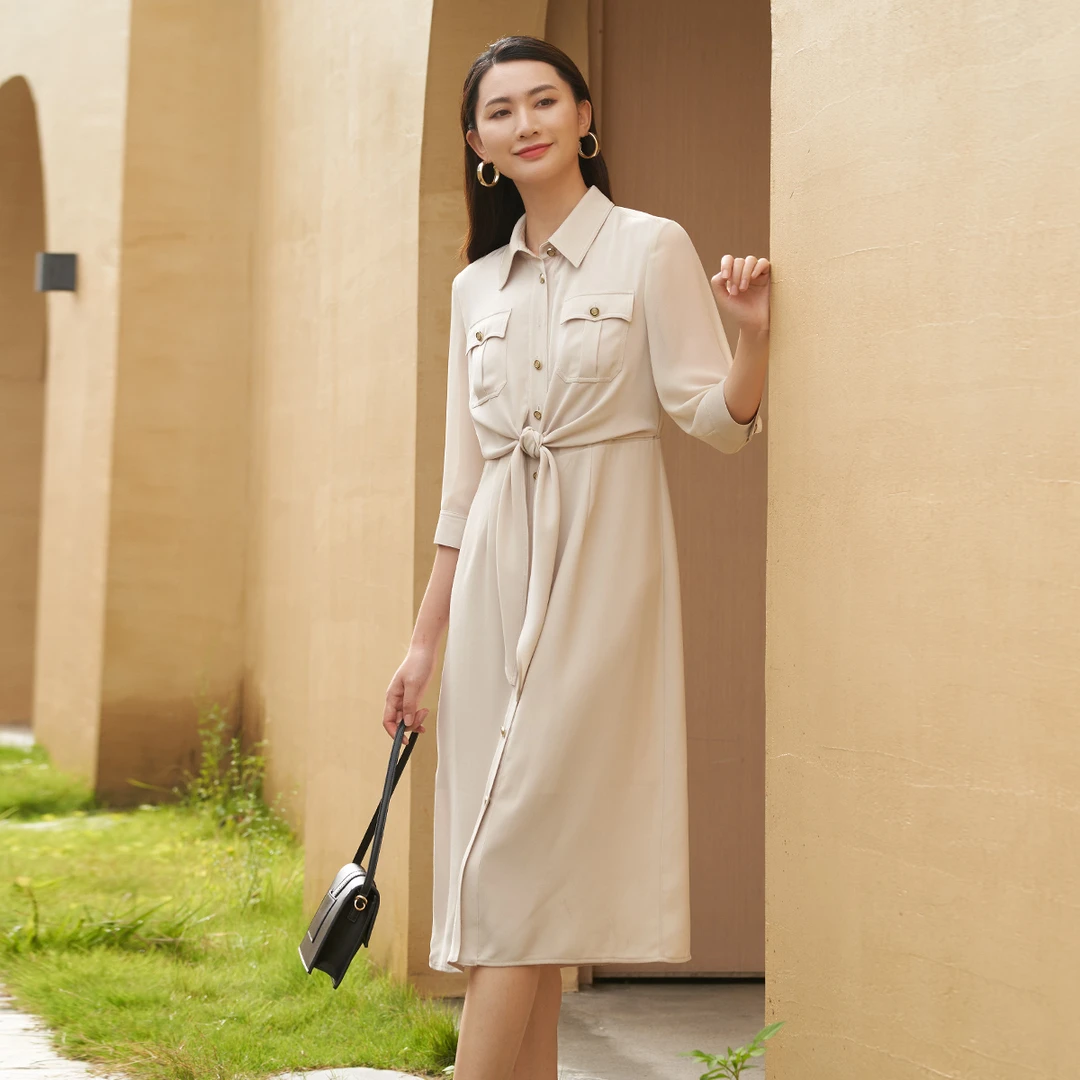 歌蒂诗2023春季长裙新款时尚通勤优雅衬衫领收腰连衣裙8D12L3199