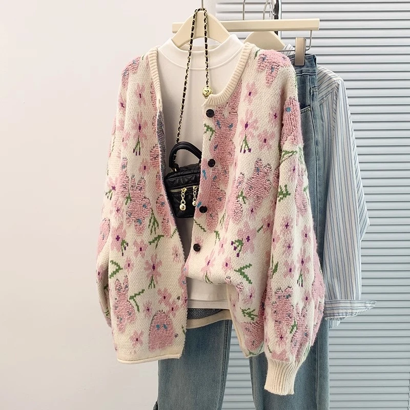 微胖妹妹大码超好看刺绣花朵毛衣外套女秋冬慵懒风甜美针织衫上衣