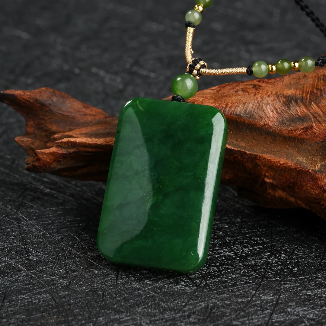 D590A1【矿姐珠宝】和田碧玉项链无事牌吊坠百搭款尺寸40mm左右