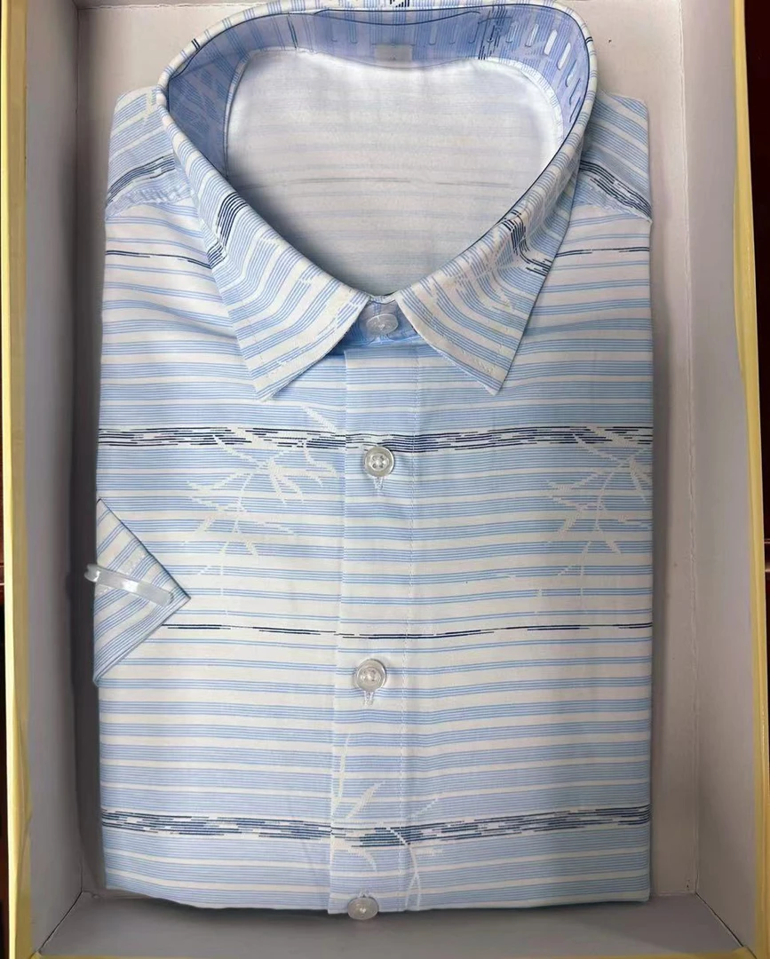 雅X格X家剪标提花款高棉短袖衬衫（偶有微瑕）