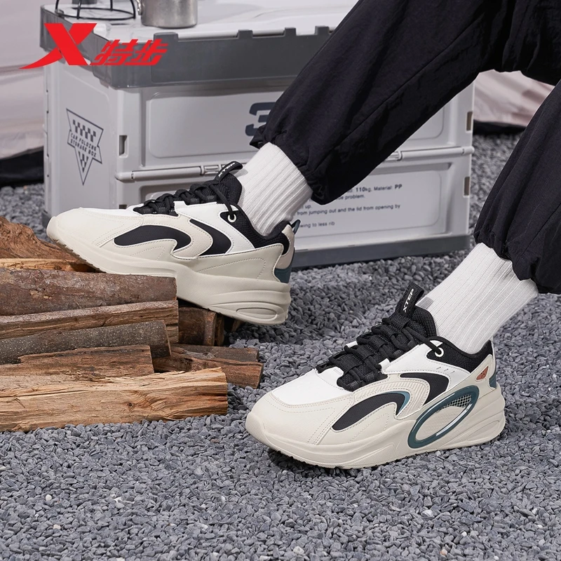 XTEP/特步闪电EVO男士革面低帮厚底时尚潮流休闲鞋978419320053