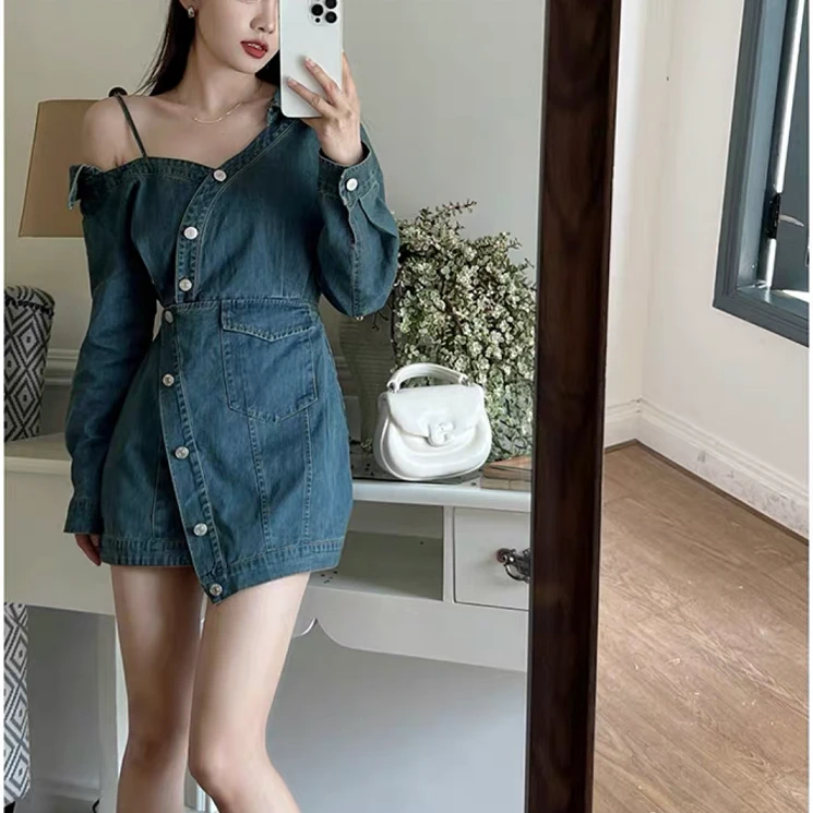 《现货》十三行夕夕2025港风气质开叉牛仔裙女复古连衣裙漏肩8215
