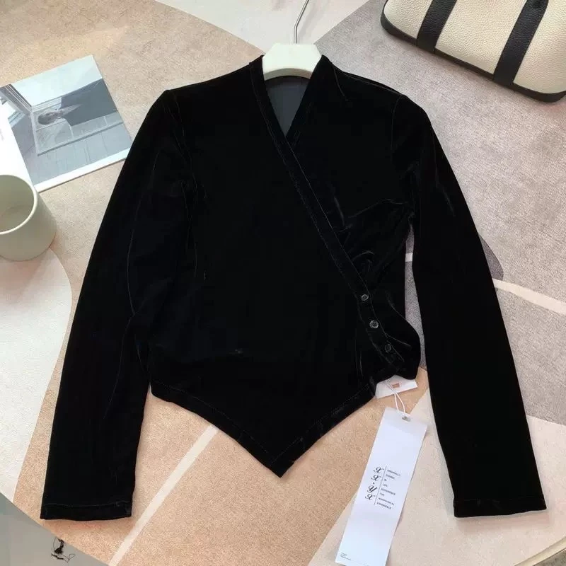 1130 OUPAN/欧盼服饰 气质不规则丝绒长袖上衣（品牌清货无吊卡）W