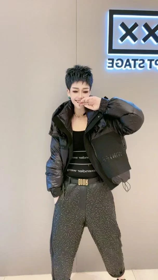 YY欧货潮牌鸭绒羽绒服258109