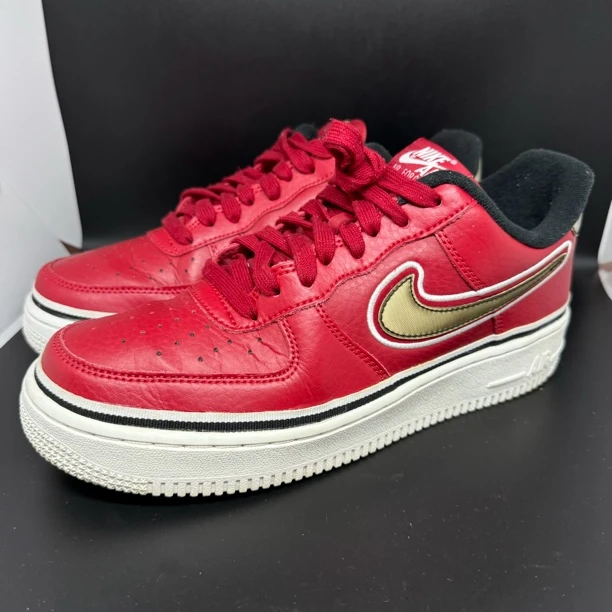 40.5码 /二手/Nike 空军一号 大学红 公价1799 低帮板鞋 保真