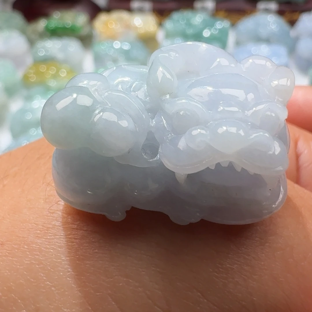 定制翡翠未镶嵌貔貅