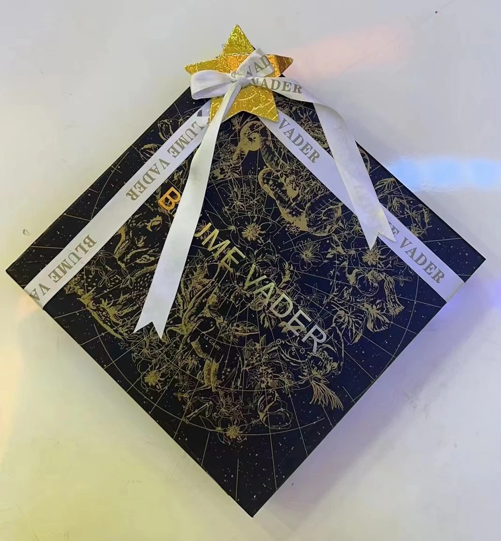 2025新款设计简约烫钻C字母短袖D25020