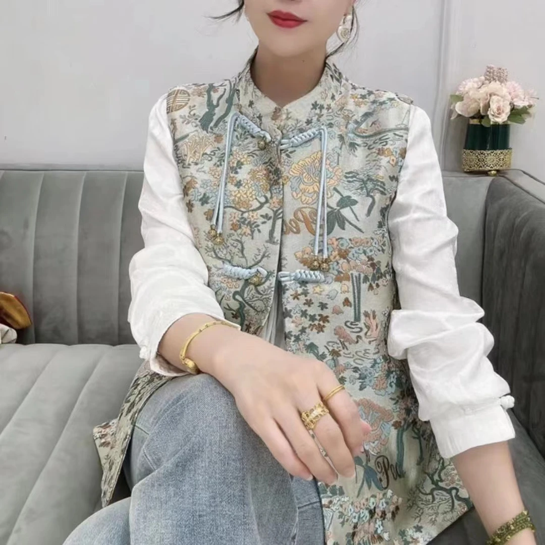 春季立领盘扣复古国风马甲女上衣设计感中式刺绣气质外套时尚网红