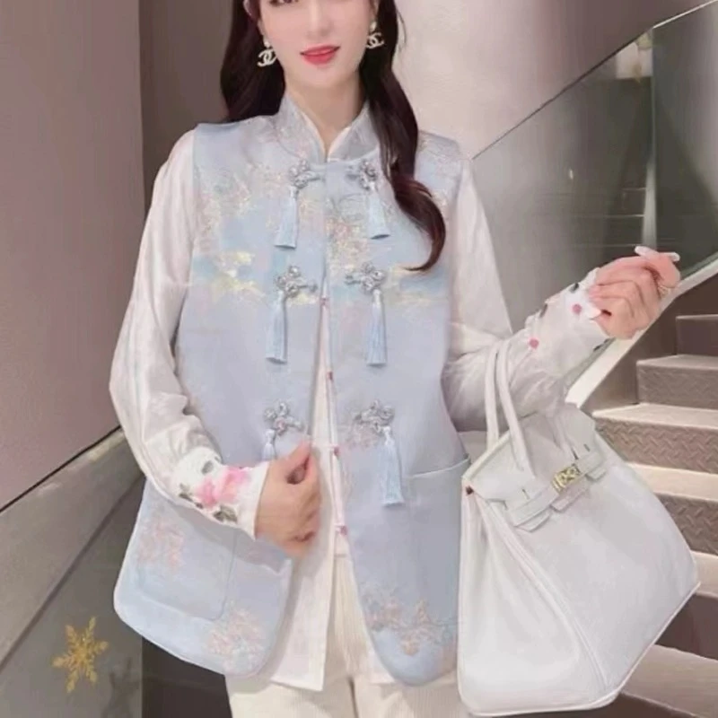 春季高级感国风新中式盘扣马甲女装提花复古气质流苏马夹时尚唐装