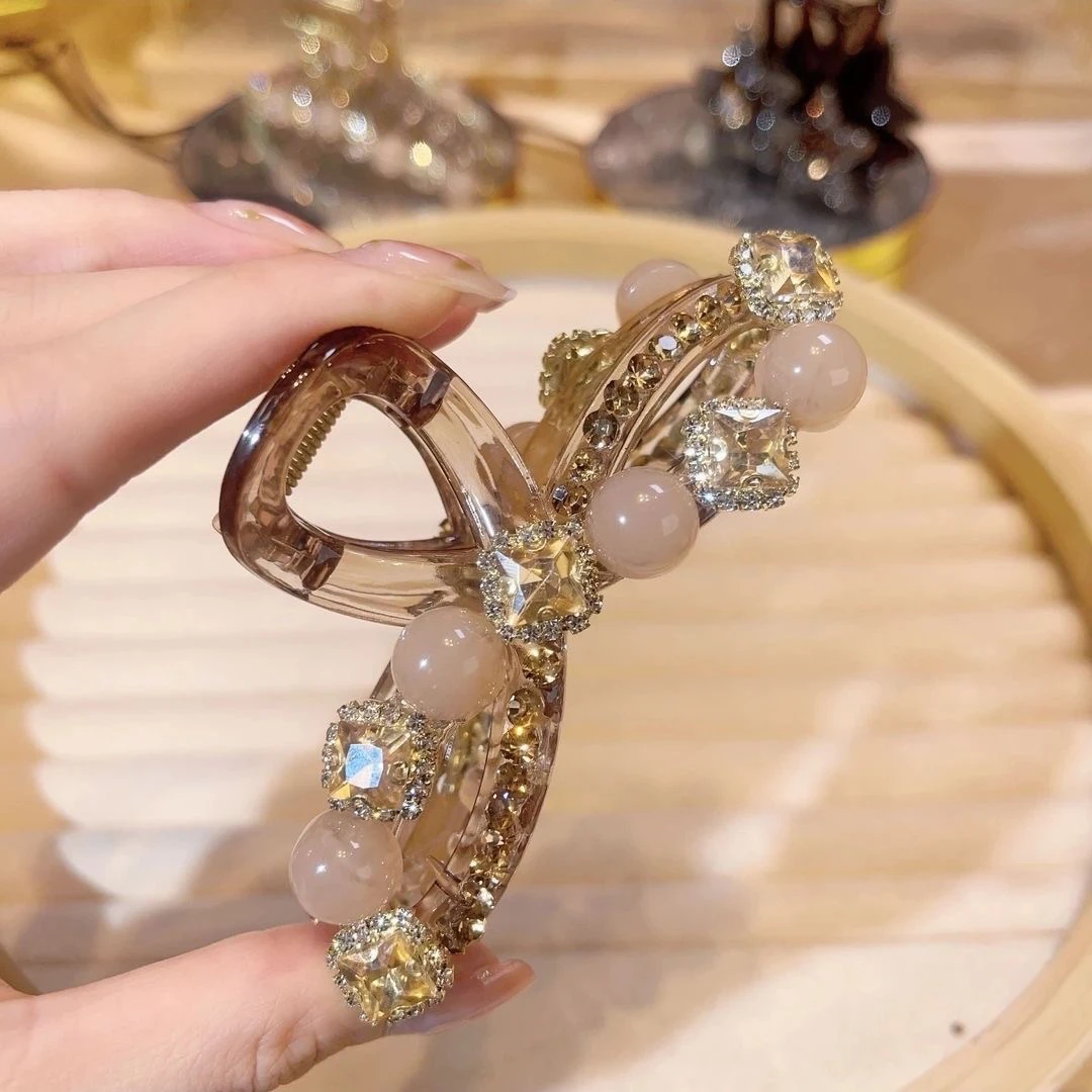 九公分新款镶钻抓夹女气质网红后脑勺盘发夹春夏款鲨鱼夹百搭头饰