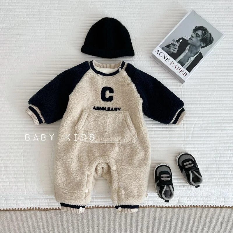 新品巴拉巴拉婴幼儿冬季加绒加厚连体衣新款宝宝帅气潮范棉服外出