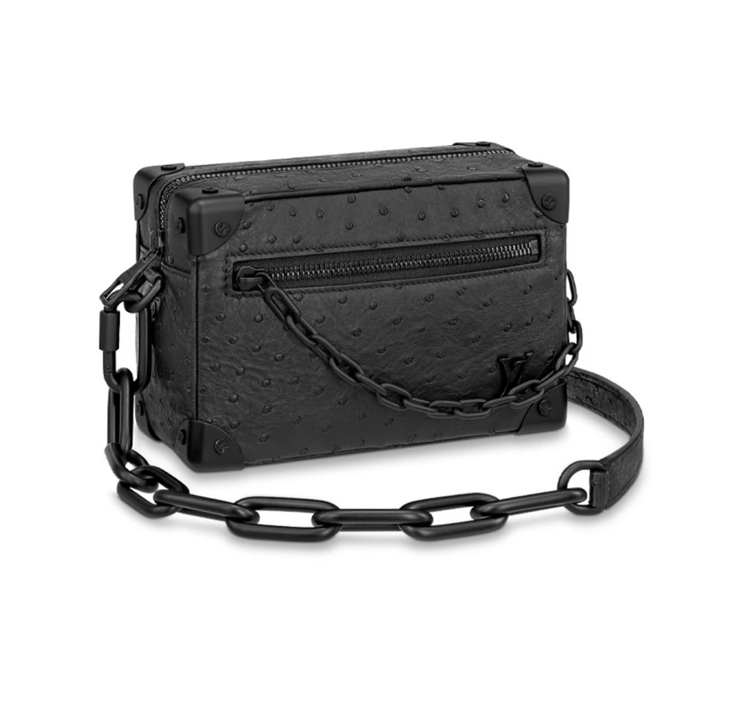 全新未使用 LouisVuitton/路易威登 限量鸵鸟皮soft trunk/斜挎包