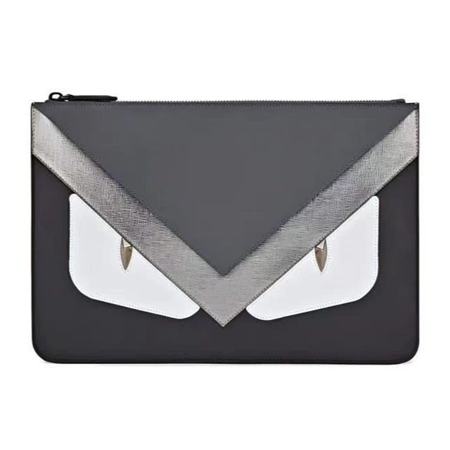 99新 FENDI/芬迪 经典恶魔小眼睛手拿洗漱包黑灰色