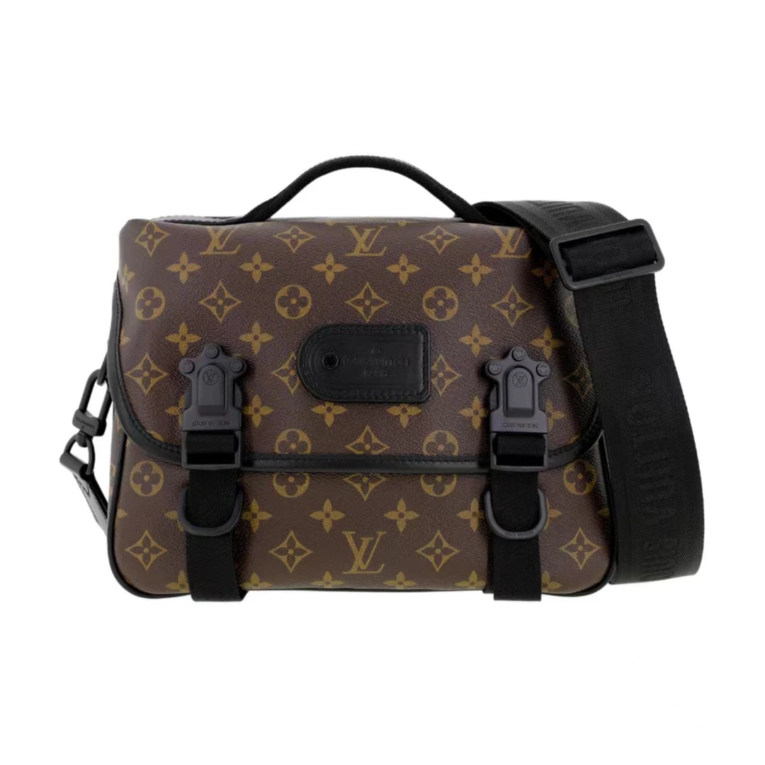 99新 LouisVuitton/路易威登 trail系列24新款棕老花熊爪斜挎包