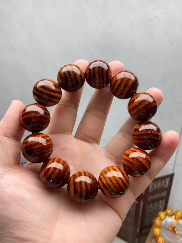 海南黄花梨2.0规格满爆虎皮纹木制品手串