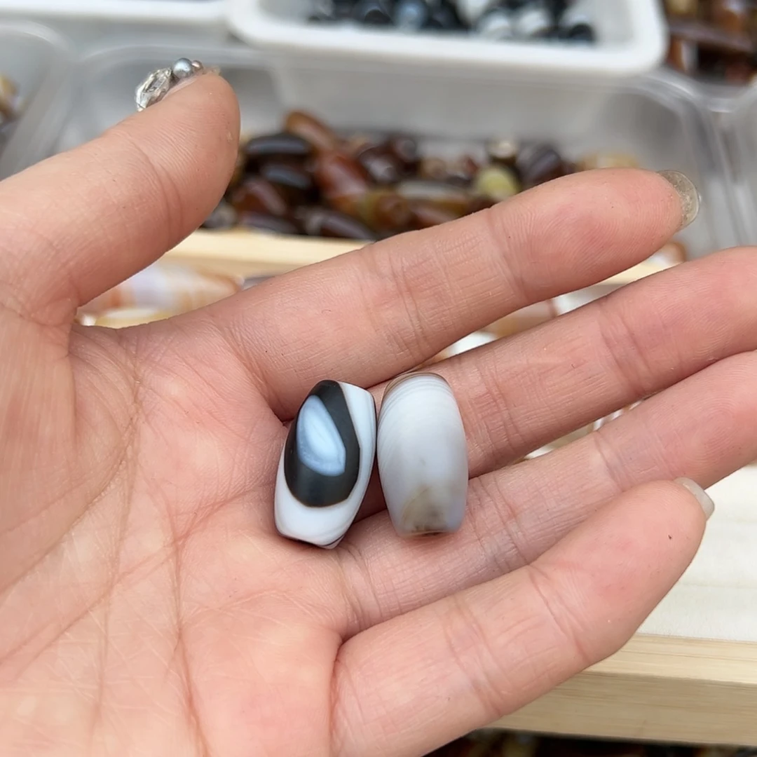 【闪购商品】玛瑙/玉髓颈饰未镶嵌松****-