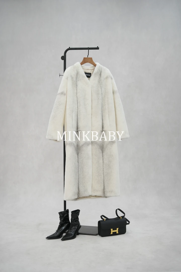 MINKBABY[星际]冬季新款银十字进口皮草穿搭V领时尚水貂保暖外套