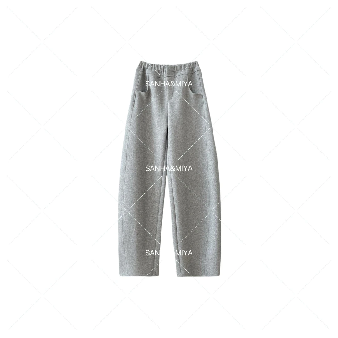 三哈宫-《加绒香蕉裤》隐藏腿型利器加绒弯刀裤阔腿宽松简约百搭