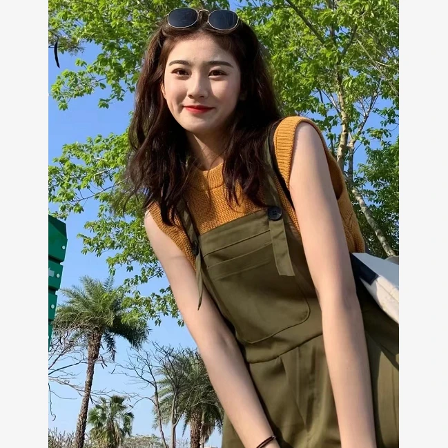 针织背心+西装料背带裤显瘦宽松减龄阔腿套装